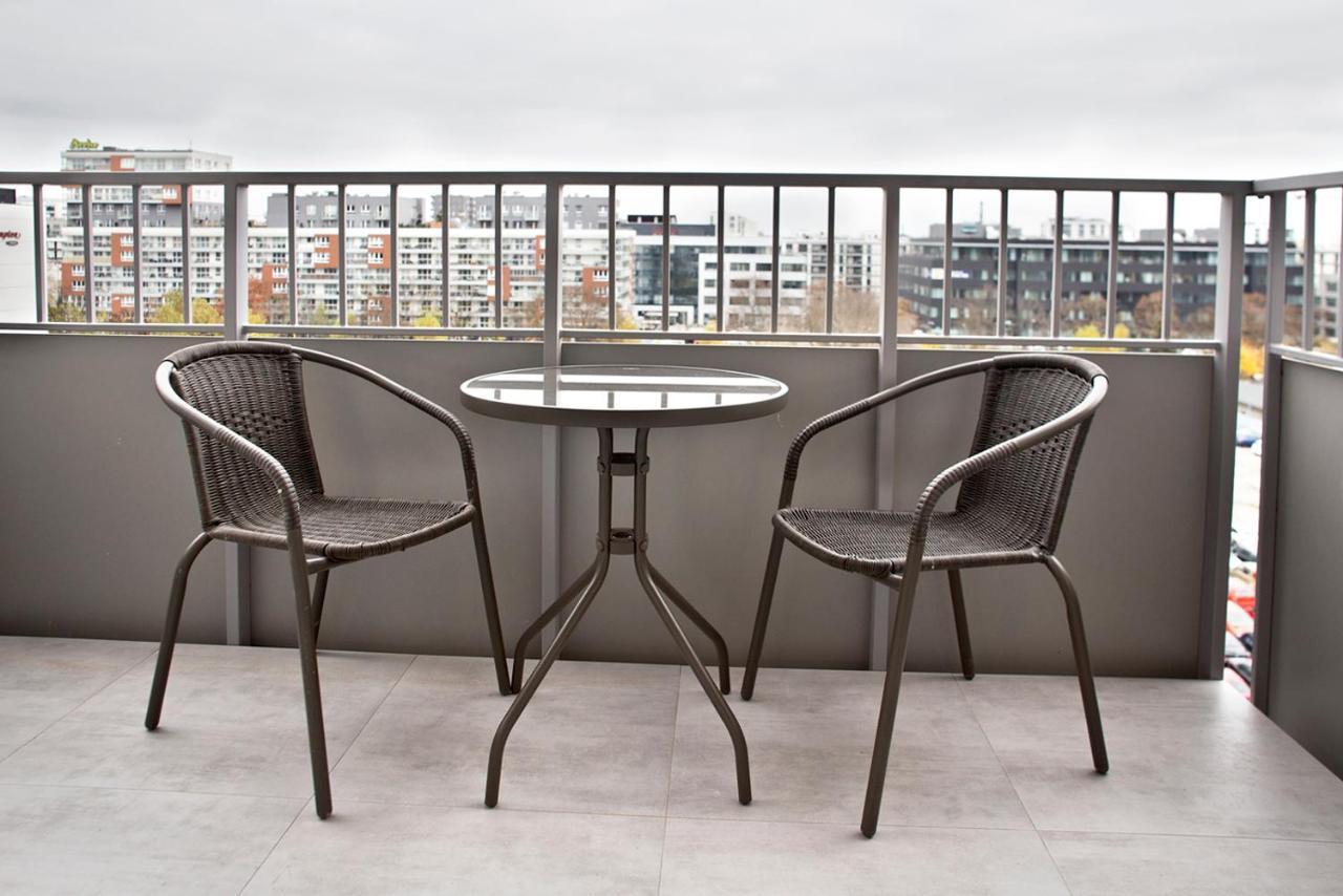 Komputerowa Serviced Apartments By P&O Warsaw Exterior photo