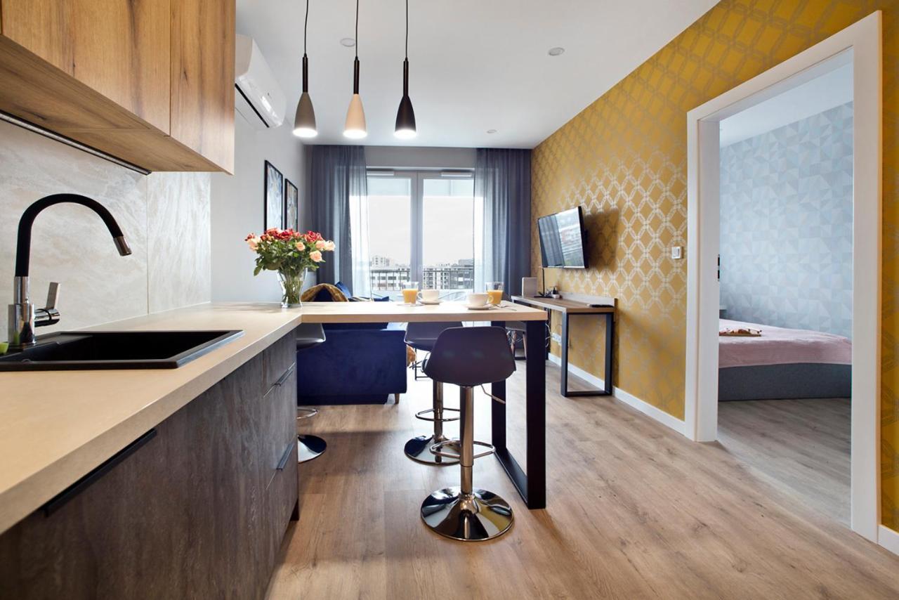 Komputerowa Serviced Apartments By P&O Warsaw Exterior photo